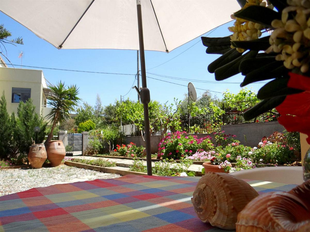 Apartment By The Sea Kato Daratso Exterior foto